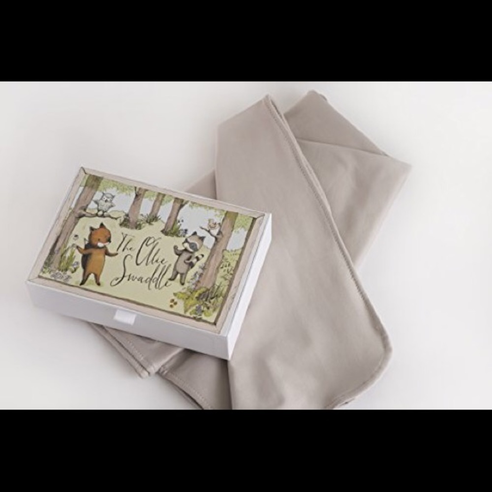 Ollie World Swaddle- tan